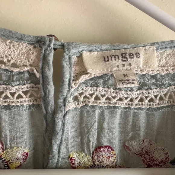Umgee embroidered dress - Picture 2 of 3